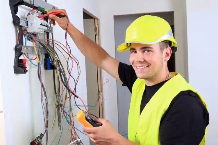 elektricien Nieuwaal